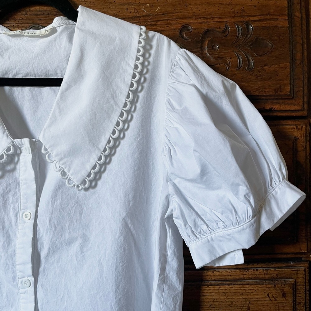 Ellison White Collard Puff Sleeve Button-Down Blouse - Picture 2 of 7